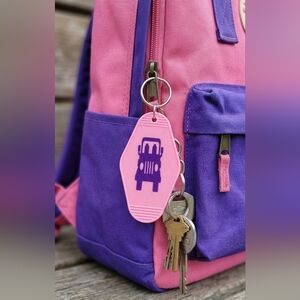 🌺 Handmade "Jeep Girl" Retro Motel Keychain – Pink & Purple